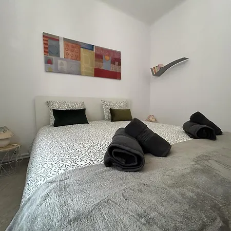 Deusto Center شقة